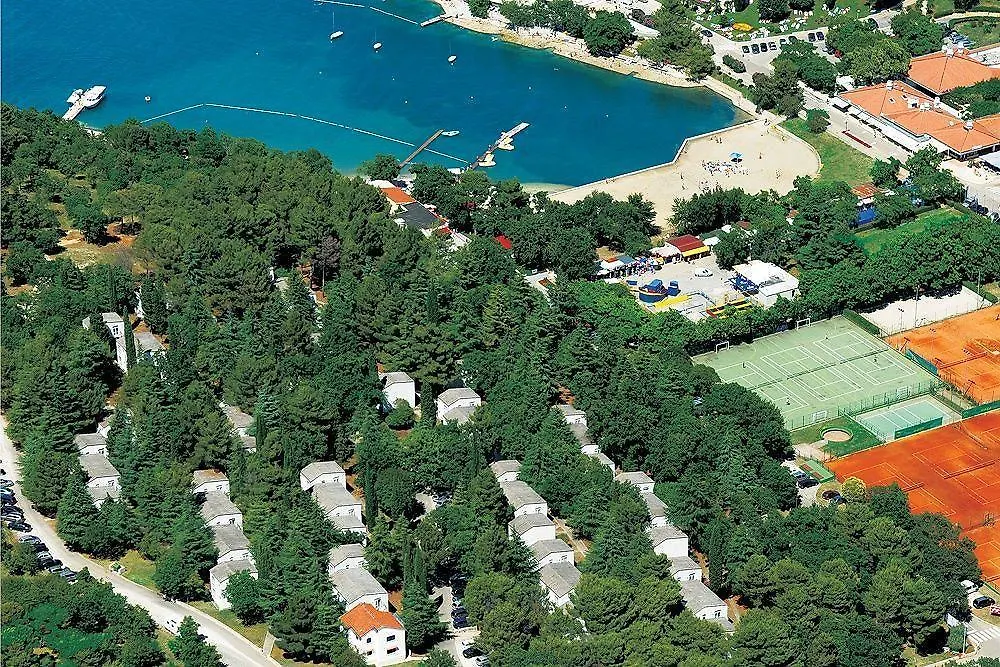 Apartments Astra Plava Laguna Poreč 0*,